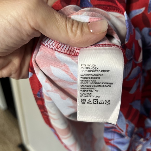 Tommy Bahama Island Zone Aubrey‎ Floral Flirtini Quarter Zip Top Medium Golf - Picture 7 of 7